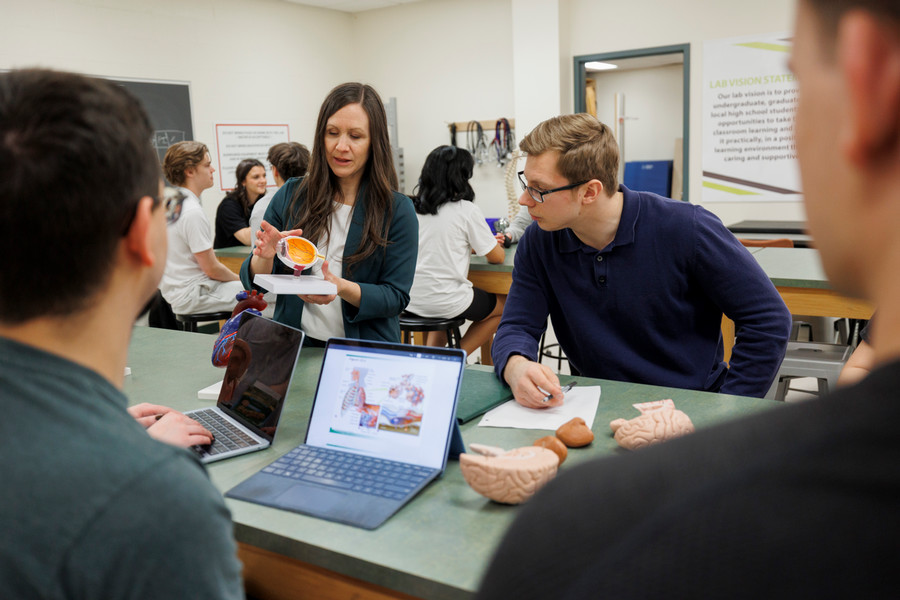  Research at the College of Kinesiology has had long-term impacts on medical understanding and public health approaches to skeletal health globally. (Photo: David Stobbe) 