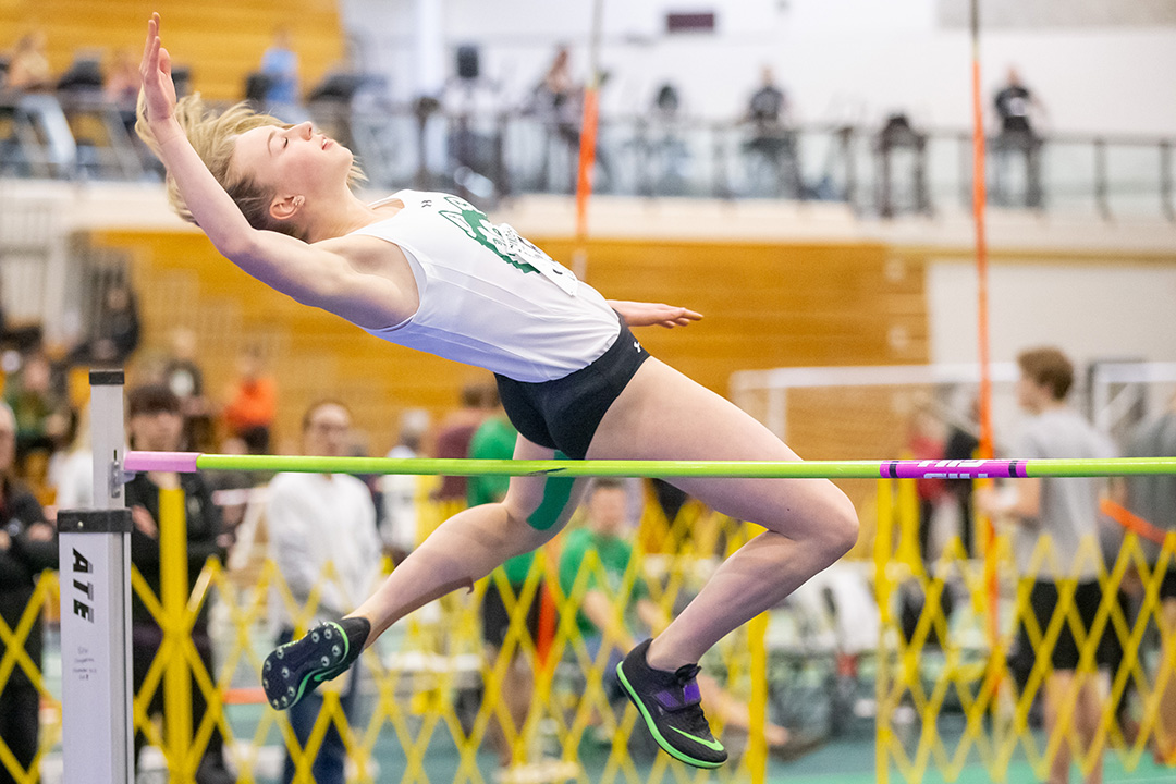 Nicole Ostertag of the College of Kinesiology is a student-athlete with the USask Huskies track and field team who has been selected to compete for Canada this month. (Photo: GetMyPhoto.CA)